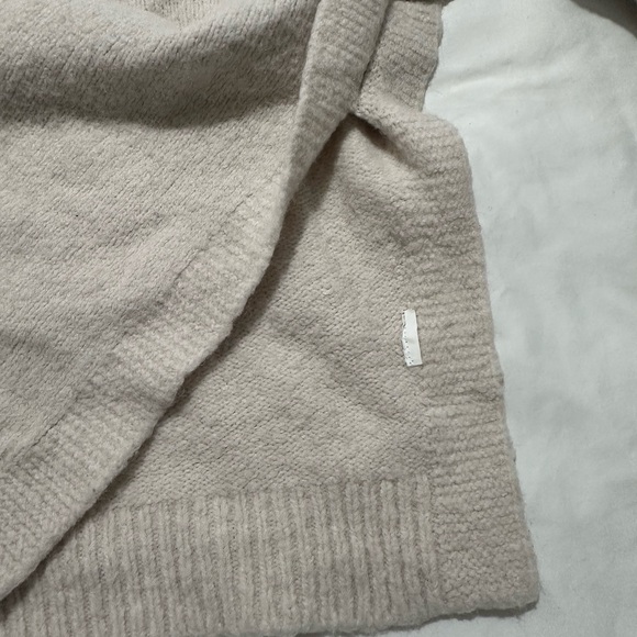 Cozy Cream V-Neck Sweater - Picture 6 of 8